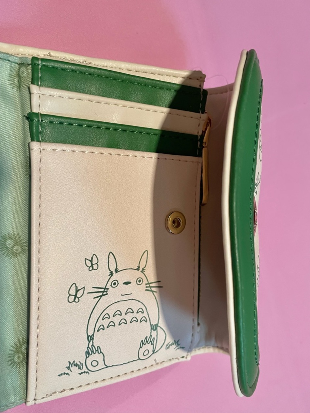 NEW Studio Ghibli Totoro Cream and Green Print Wallet - Picture 2 of 7